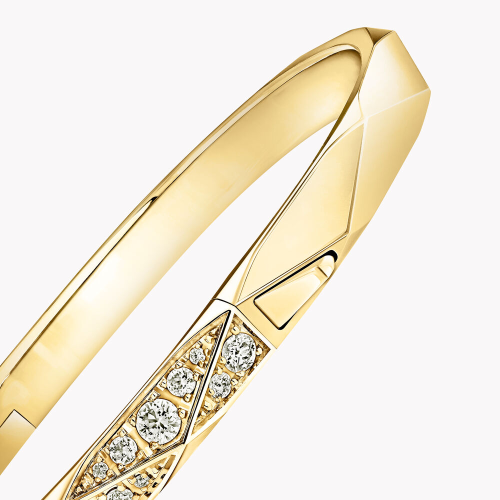 Laurence Graff Signature Pavé Diamond Bangle